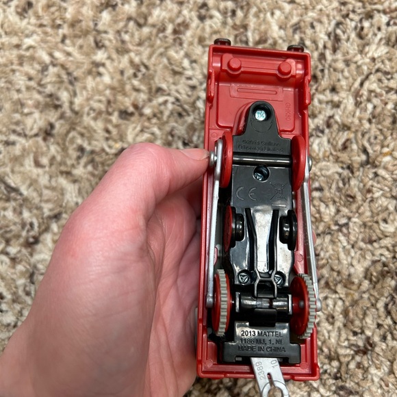 2013 Mattel Thomas Trackmaster Duchess engine passenger car motorized train set - Picture 8 of 8